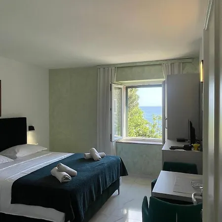 Apartments Adria Petrovac Exterior photo
