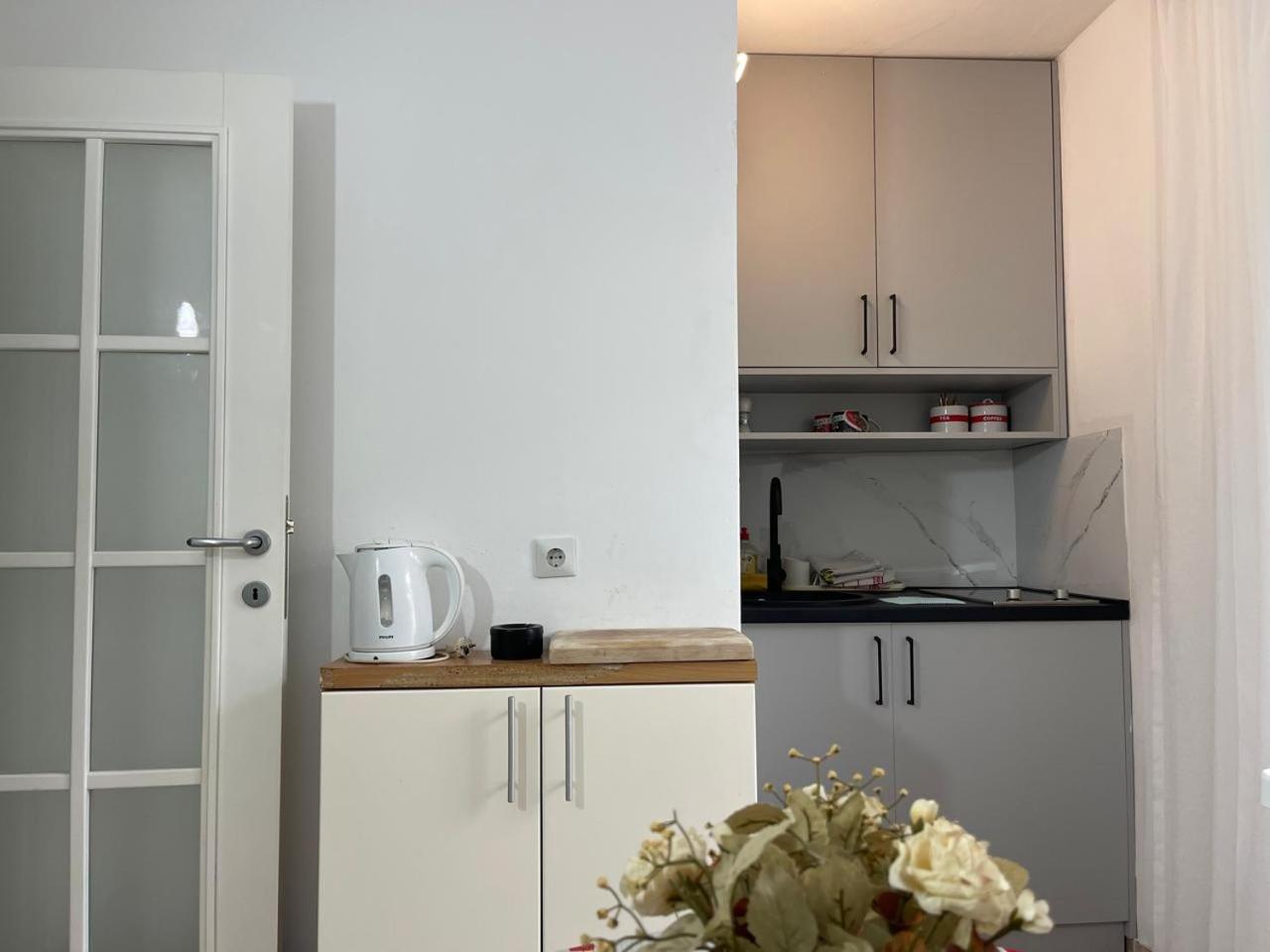Adria Apartman Petrovac